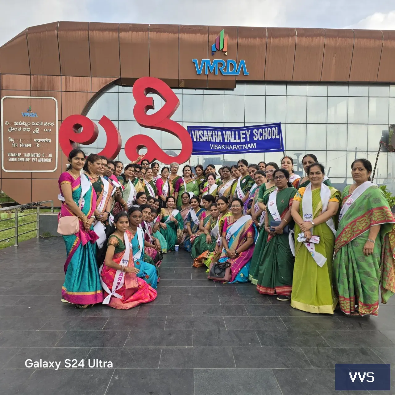 HANDLOOM SAREE WALK-2024 — Visakha Valley School — photo 2