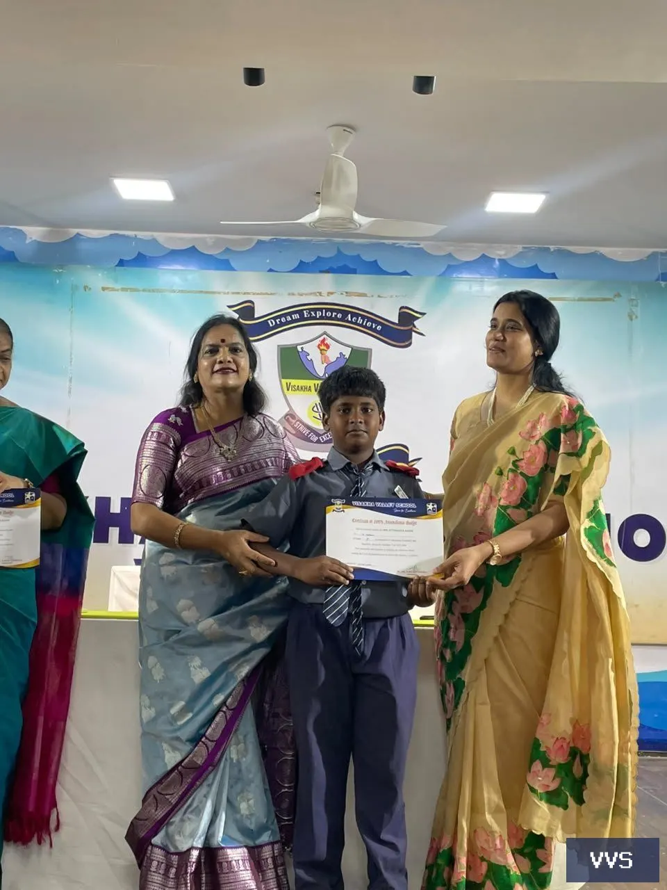 SCHOLAR BADGE CEREMONY-CLASSES-6&7 — Visakha Valley School — photo 2