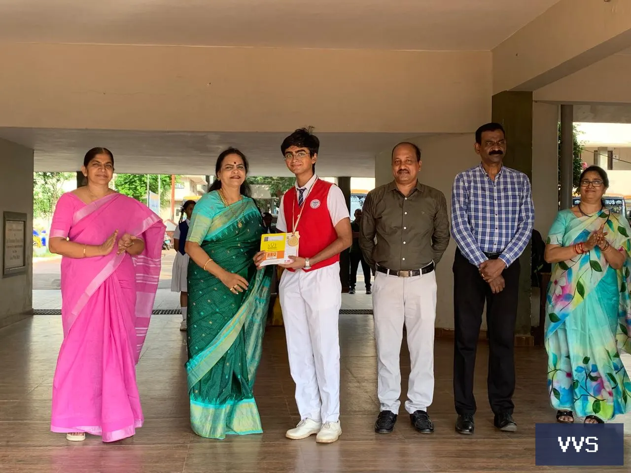 Utkarsh Agarwal of class 12 A won Zonal Gold medal of Distinction in International
                  English Olympiad.