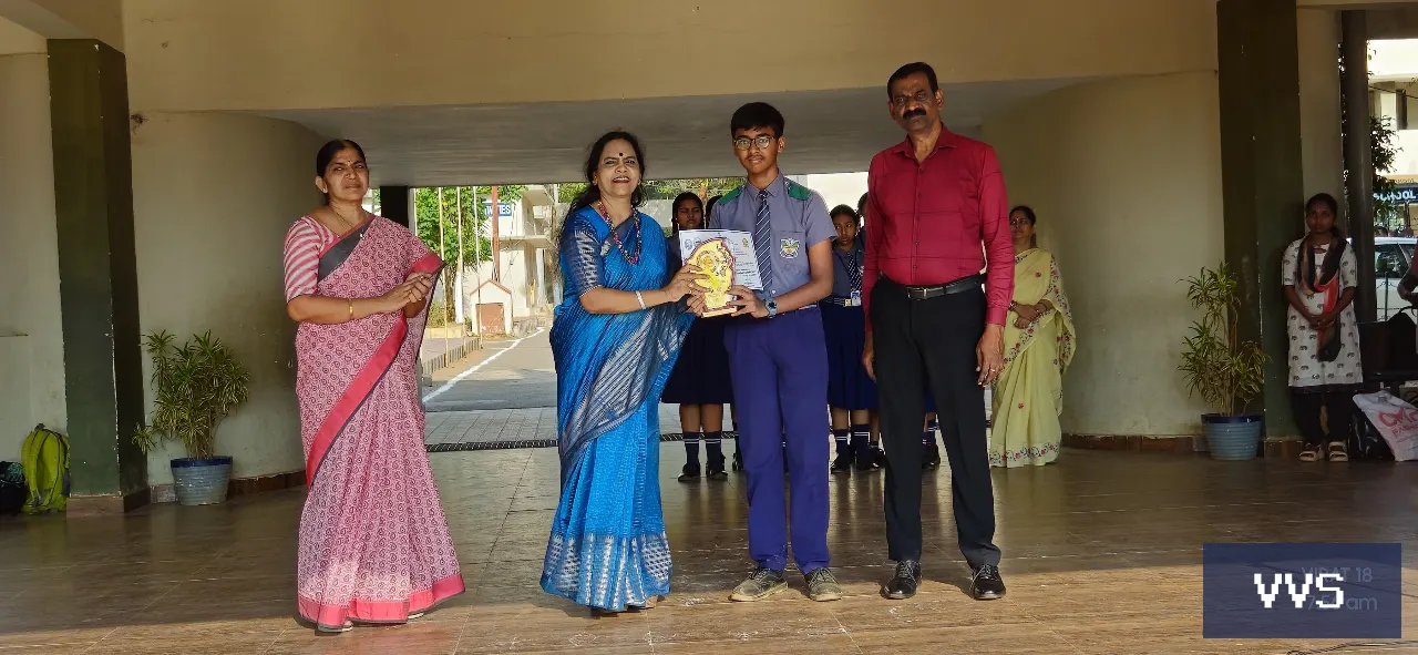 J.Lohithaksh Reddy of class 10th has participated in the All India Quiz
                  competition and secured Firs