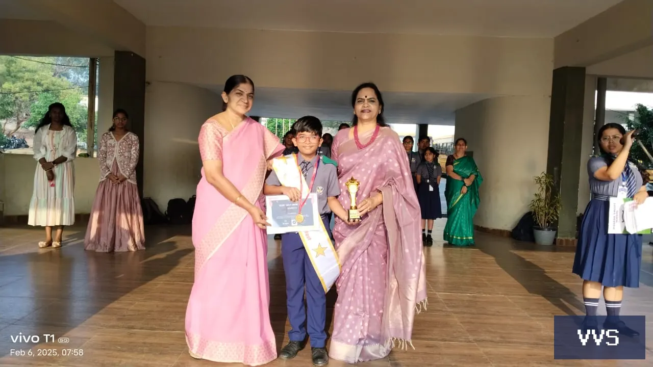 Harshill of class6 winner of Talent quest online story telling.