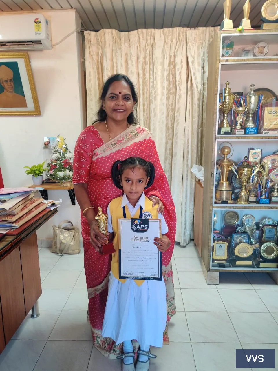Anvitha.1st class Success in the all India Dance competition & National Award
                  2024 Held in the Kalab
