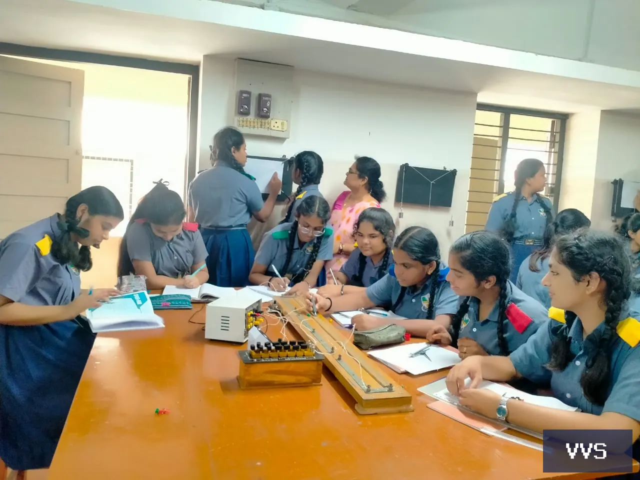 Physics — Visakha Valley School, photograph 3